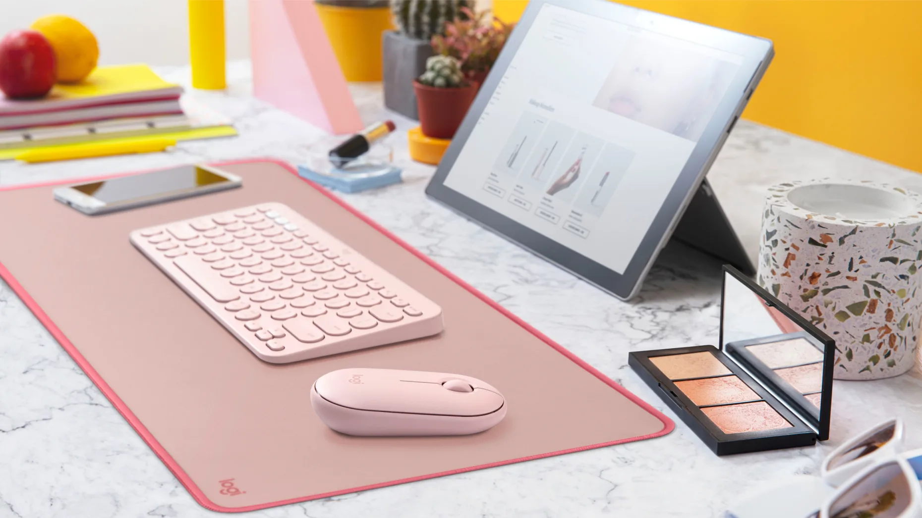 desktop-mouse-pad-dark-rose-top-view
